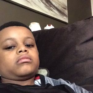 Meet your Posher, Dylon